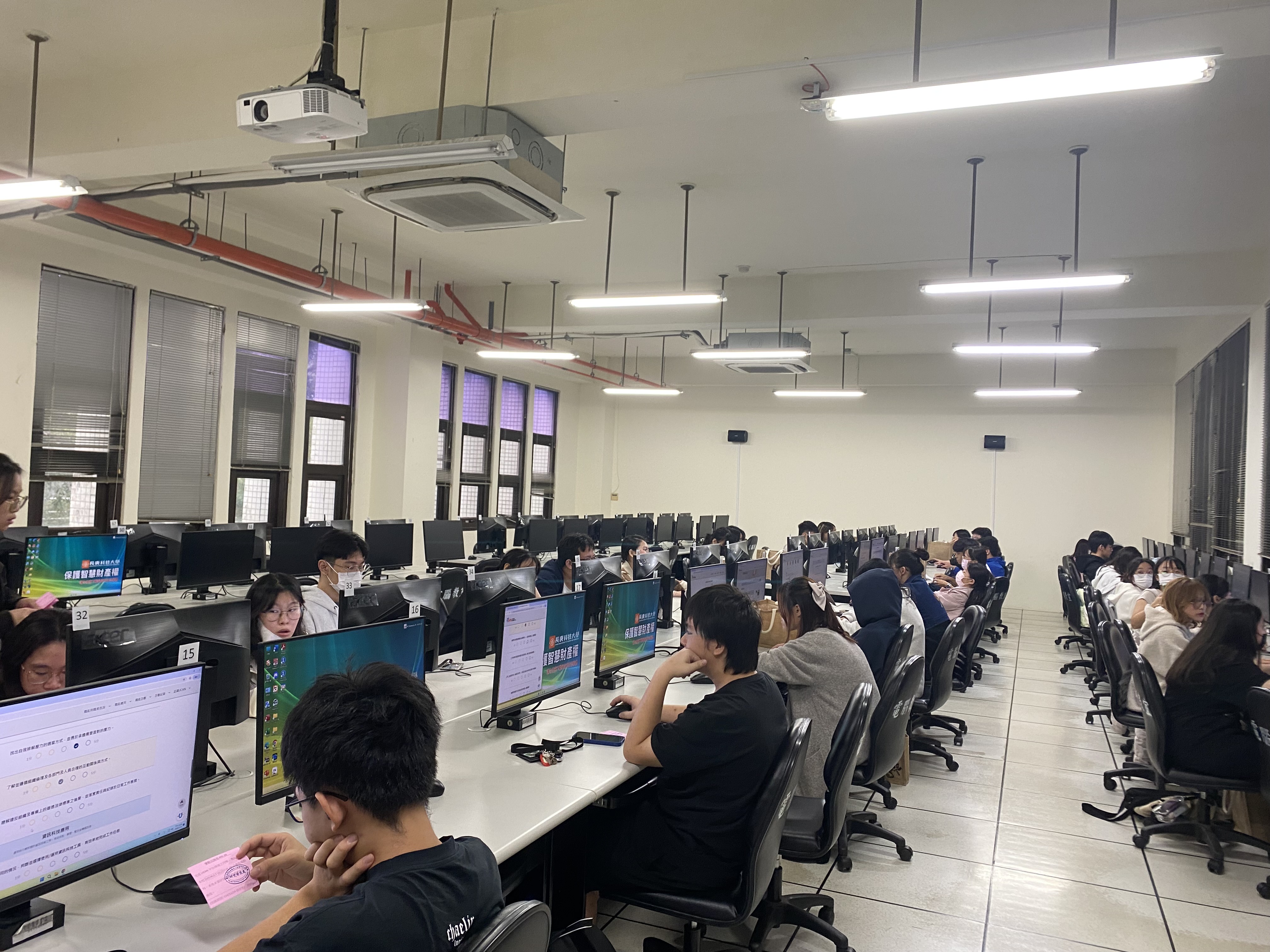 114年10月18日 四技新生認識UCAN與測評